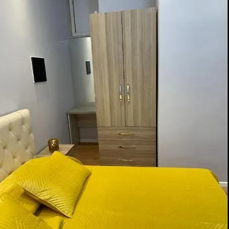 Apartment Traveler's